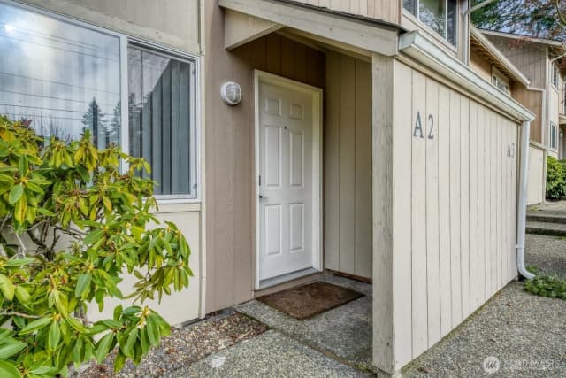 Property photo for 2300 9th Ave Sw #a2, Olympia photo 3