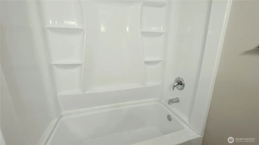 Property photo for 903 31st Street Ne, Auburn photo 8