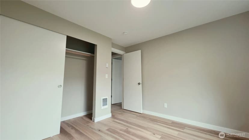 Property photo for 903 31st Street Ne, Auburn photo 13