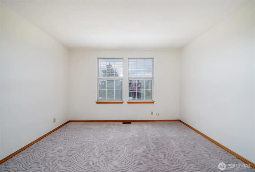 Property photo for 32719 20th Avenue Sw, Federal Way photo 16
