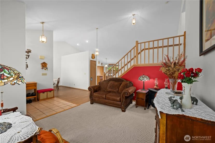 Property photo for 32719 20th Avenue Sw, Federal Way photo 6