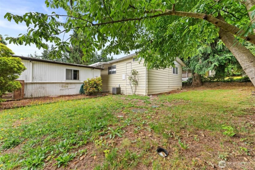 Property photo for 9314 Canyon Road #54, Puyallup photo 22