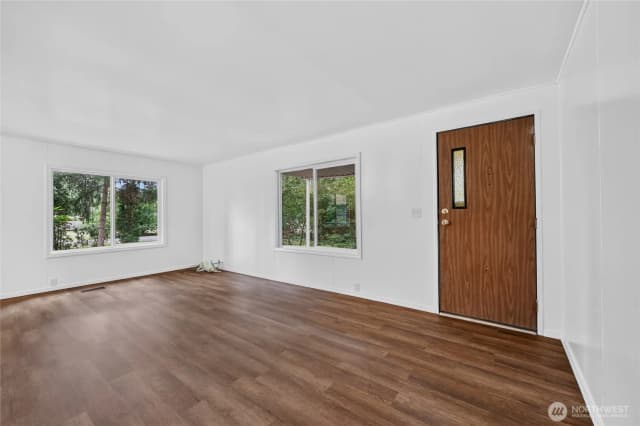 Property photo for 8732 Foxglove Court Se, Yelm photo 3