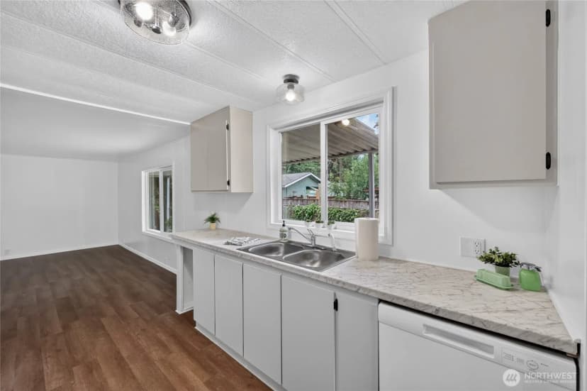 Property photo for 8732 Foxglove Court Se, Yelm photo 10