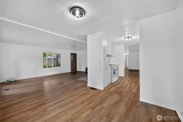 Property photo for 8732 Foxglove Court Se, Yelm photo 5