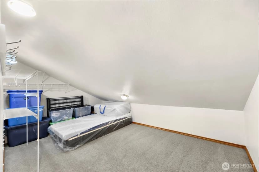 Property photo for 22209 Ne 11th Place, Sammamish photo 18
