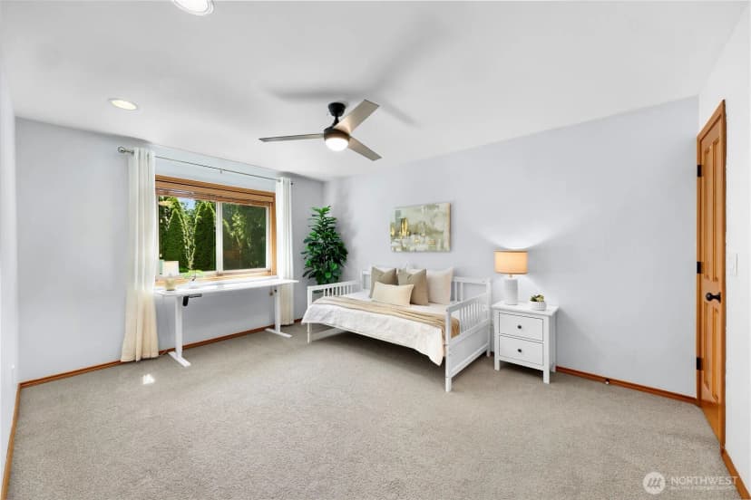 Property photo for 22209 Ne 11th Place, Sammamish photo 17