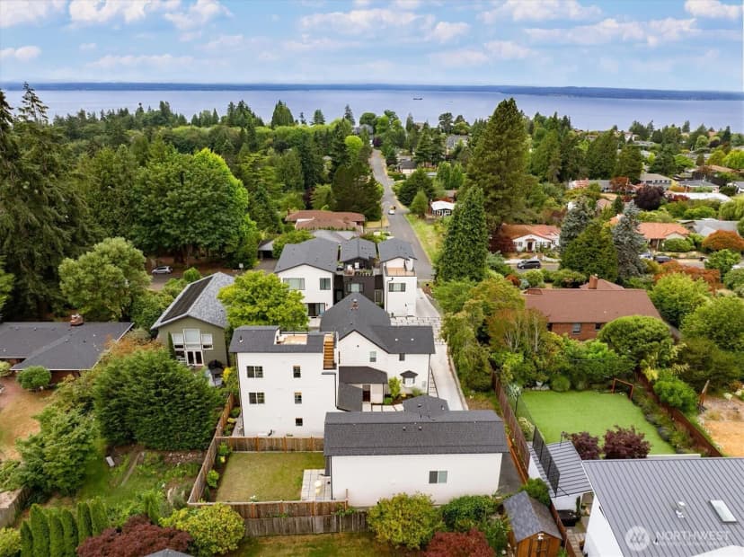 Property photo for 12060 8th Avenue Nw #b, Seattle photo 32