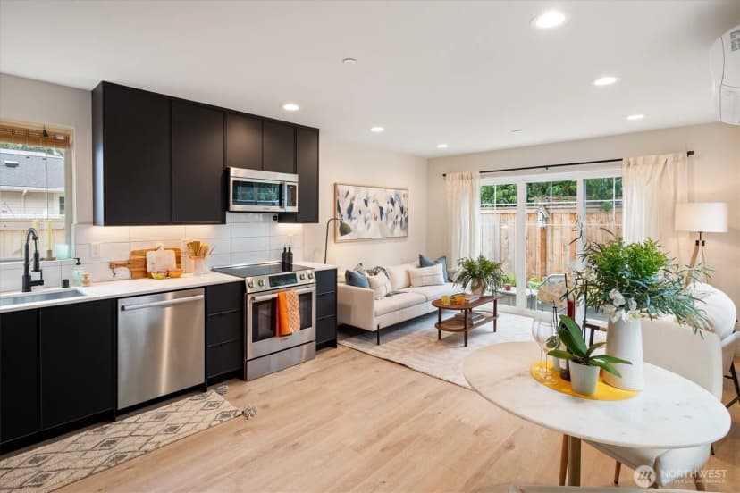 Property photo for 12060 8th Avenue Nw #b, Seattle photo 3