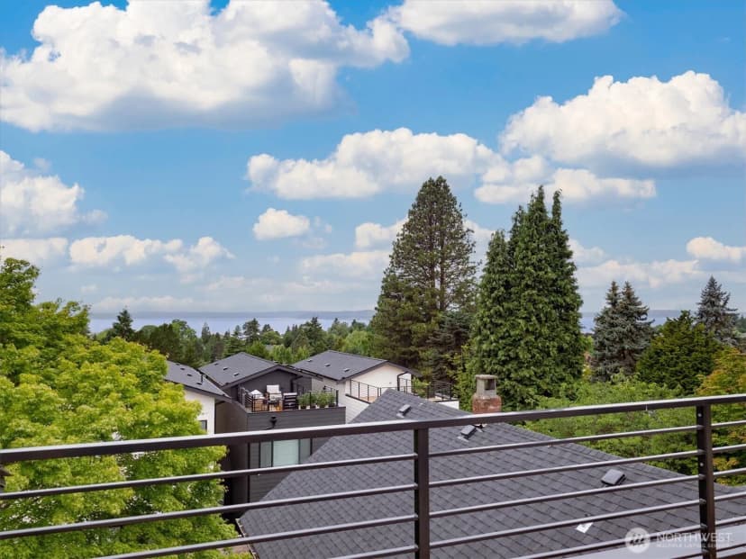 Property photo for 12060 8th Avenue Nw #b, Seattle photo 23