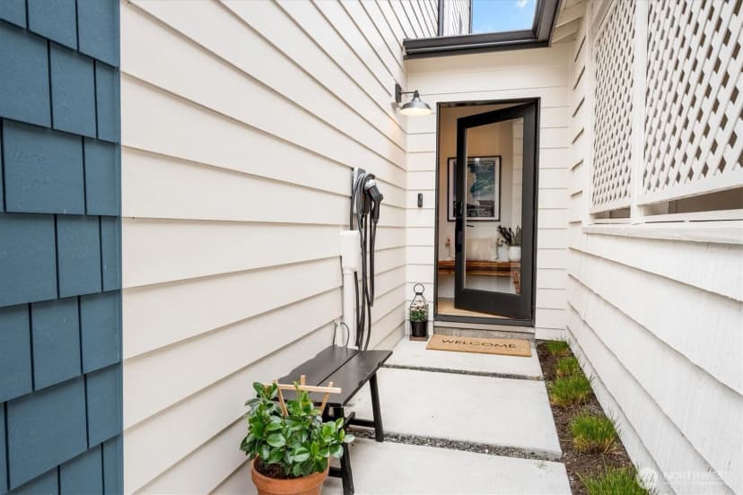 Property photo for 12060 8th Avenue Nw #b, Seattle photo 40