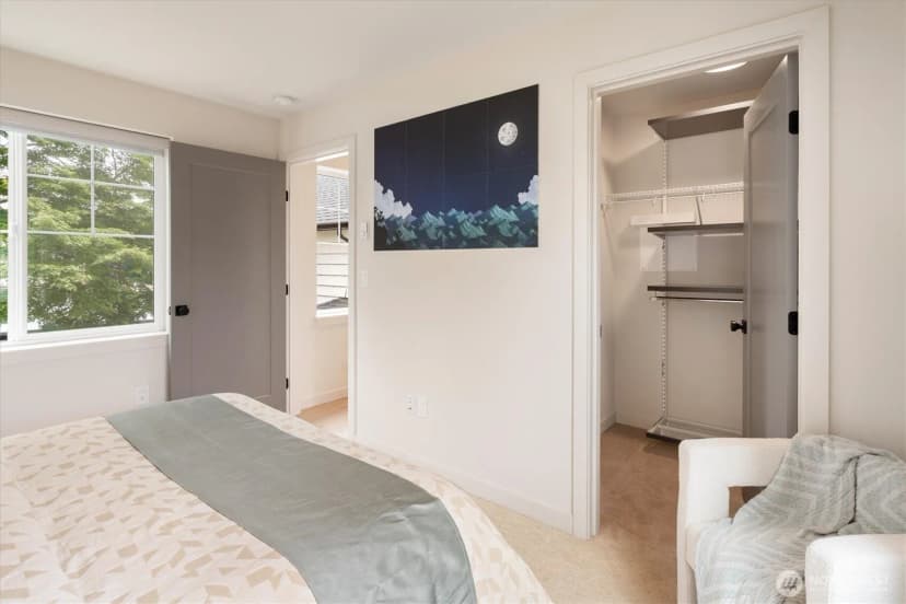 Property photo for 12060 8th Avenue Nw #b, Seattle photo 14