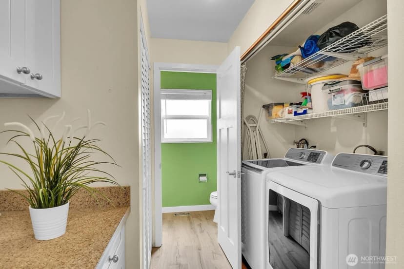 Property photo for 11035 Se 271st Street, Kent photo 8