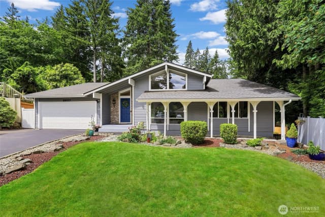 Property photo for 3027 167th Avenue Ne, Bellevue, WA 98008