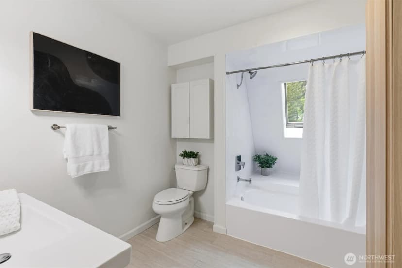 Property photo for 8851 166th Avenue Ne #d302, Redmond photo 21