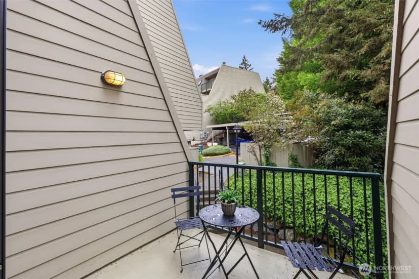 Property photo for 8851 166th Avenue Ne #d302, Redmond photo 33