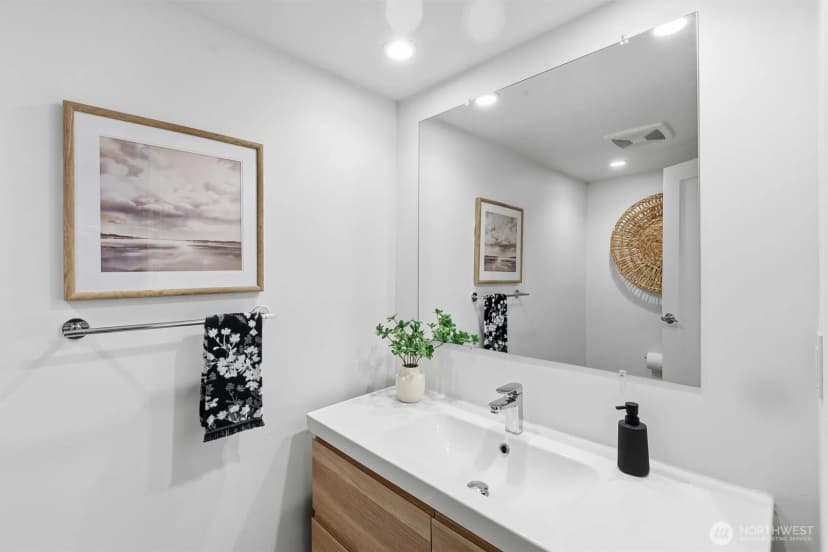 Property photo for 8851 166th Avenue Ne #d302, Redmond photo 6
