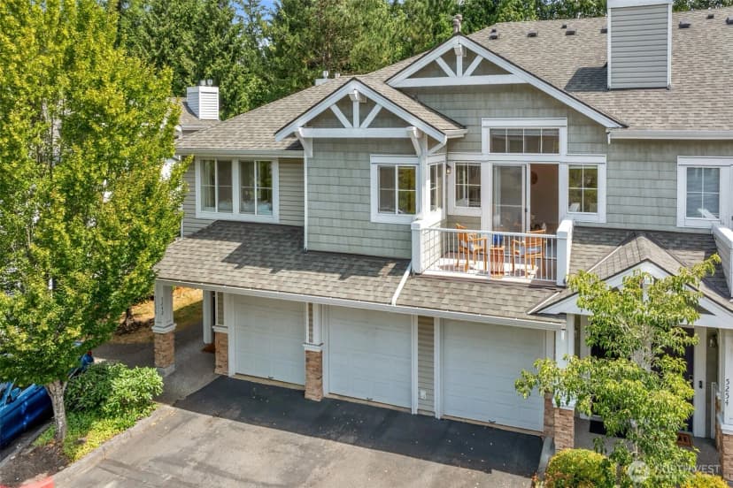 Property photo for 5248 238th Lane Se #8-3, Issaquah photo 2