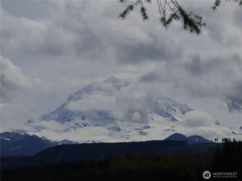 Property photo for 17012 226th Street Ct E, Orting photo 4