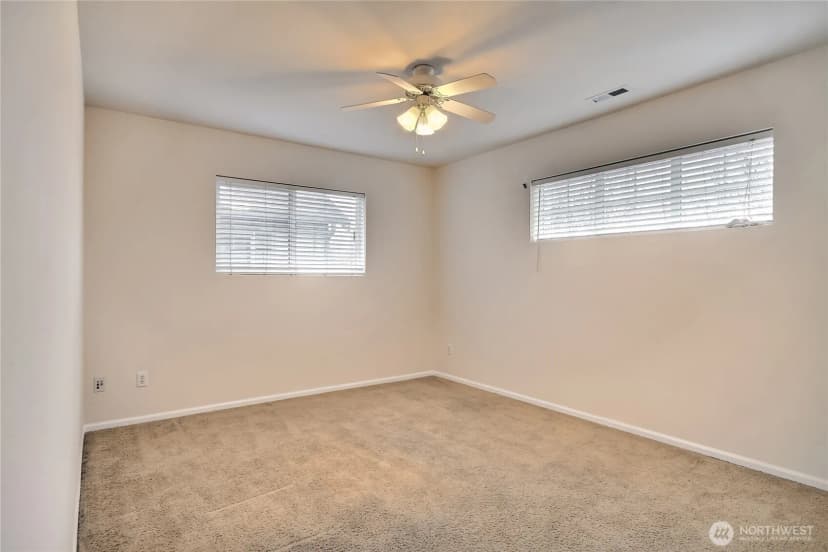 Property photo for 4036 Tribute Avenue E, Fife photo 15
