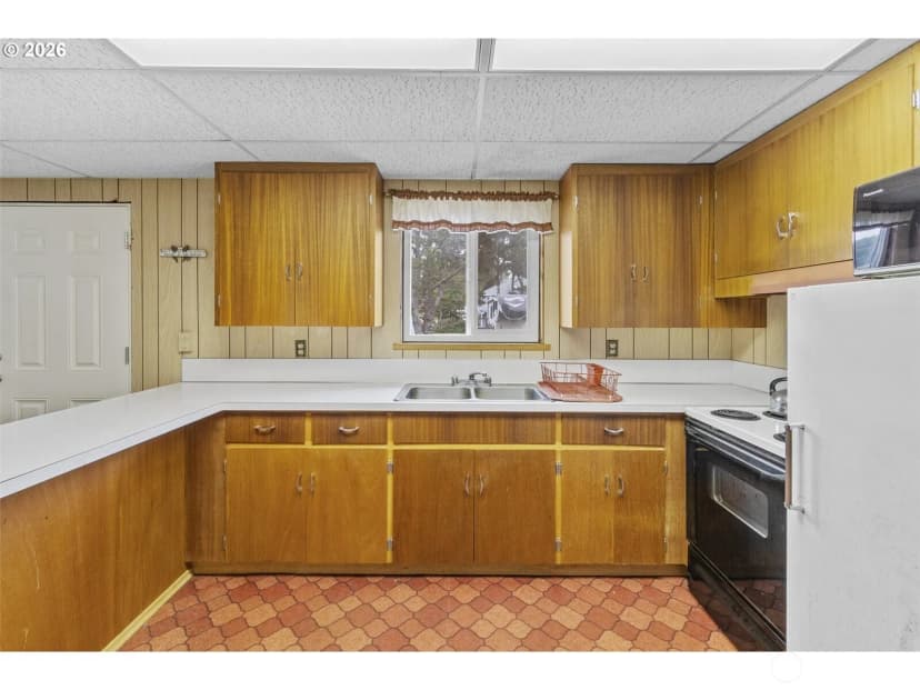 Property photo for 1412 170 Place, Long Beach photo 11