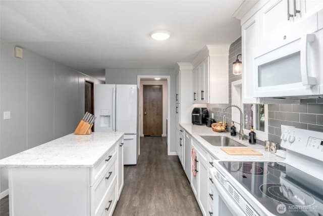 Property photo for 201 Union Avenue Se #44, Renton photo 4