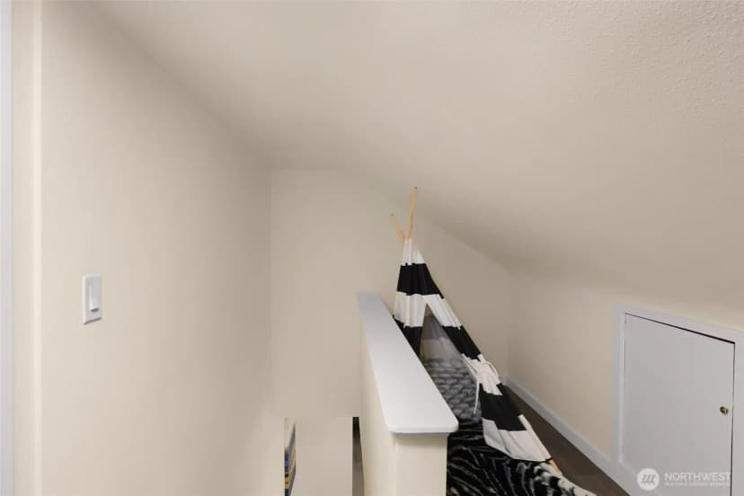 Property photo for 2137 N 128th Street, Seattle photo 27
