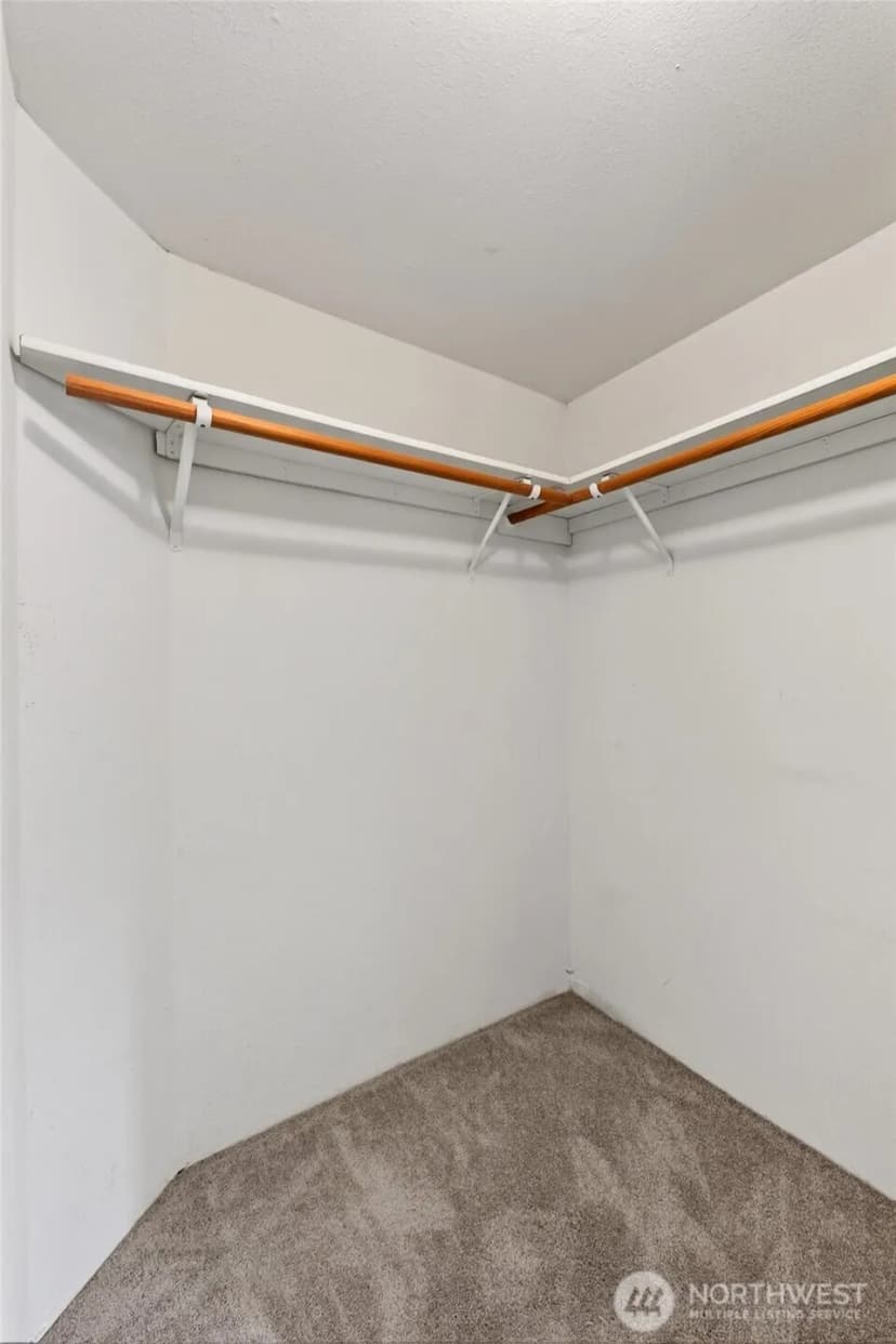 Property photo for 819 Mountain Villa Loop, Enumclaw photo 18