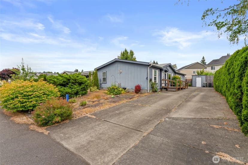 Property photo for 5252 52nd Lane Se, Lacey photo 3