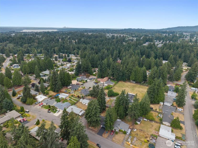 Property photo for 14116 Se 144th Street, Renton photo 35