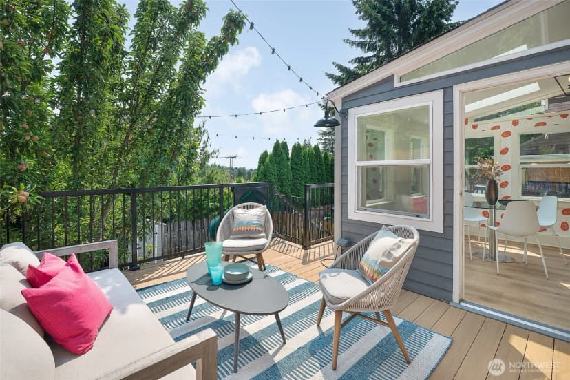 Property photo for 6534 19th Avenue Ne, Seattle photo 29