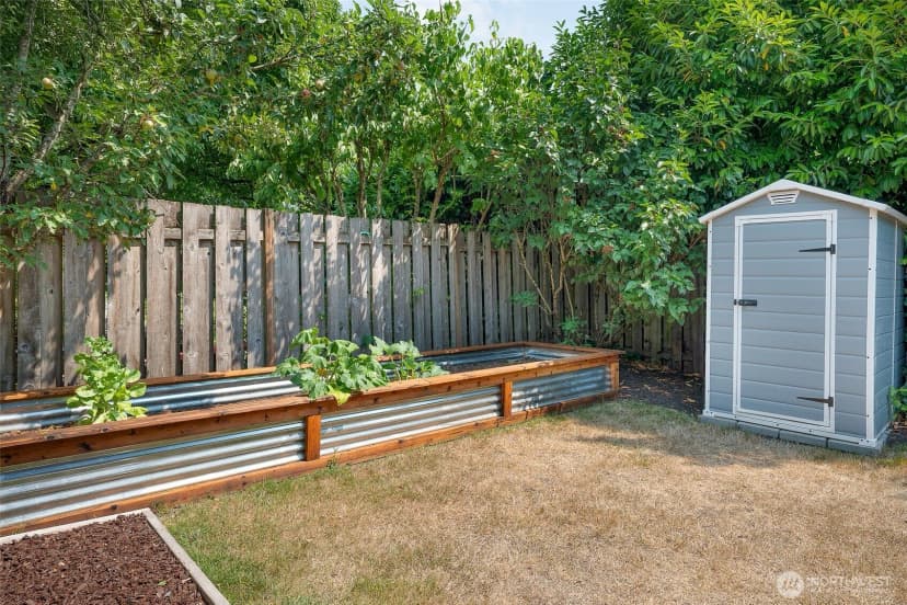 Property photo for 6534 19th Avenue Ne, Seattle photo 30