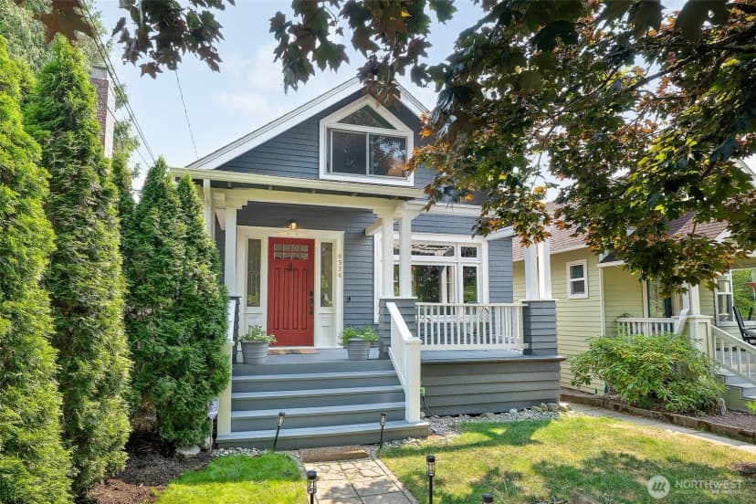 Property photo for 6534 19th Avenue Ne, Seattle