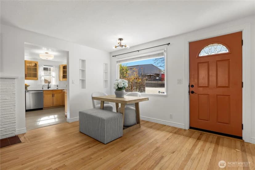 Property photo for 14052 Midvale Avenue N, Seattle photo 6