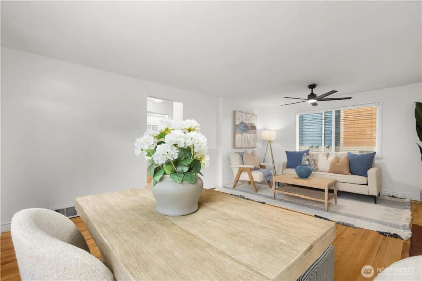 Property photo for 14052 Midvale Avenue N, Seattle photo 8