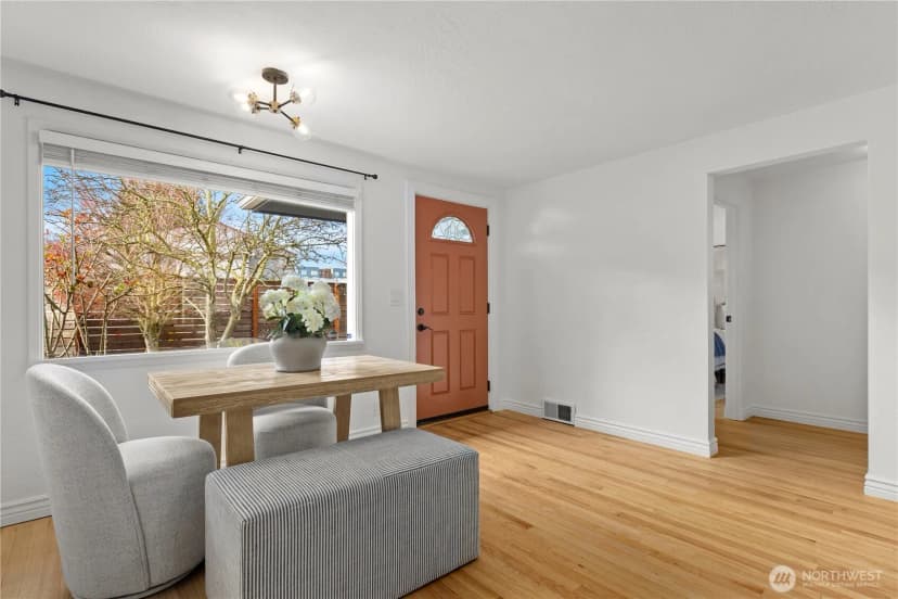 Property photo for 14052 Midvale Avenue N, Seattle photo 7