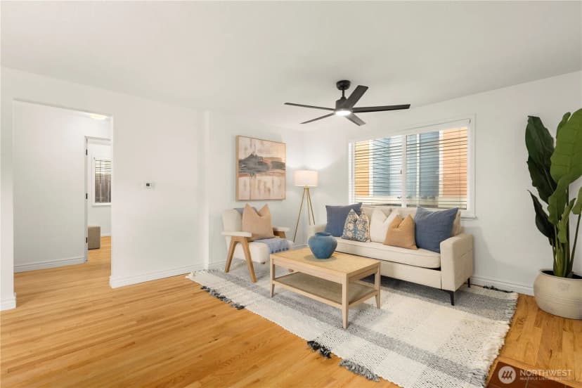 Property photo for 14052 Midvale Avenue N, Seattle photo 10