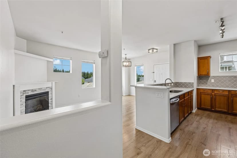 Property photo for 14915 38th Drive Se #ee2029, Bothell photo 10