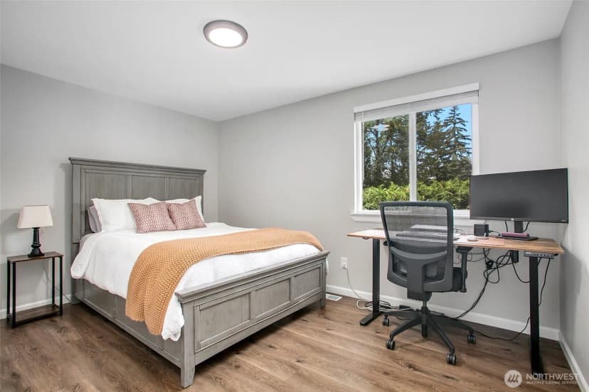 Property photo for 22021 131st Place Se, Kent photo 18