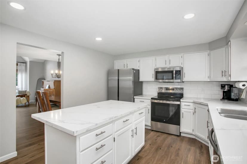 Property photo for 22021 131st Place Se, Kent photo 6