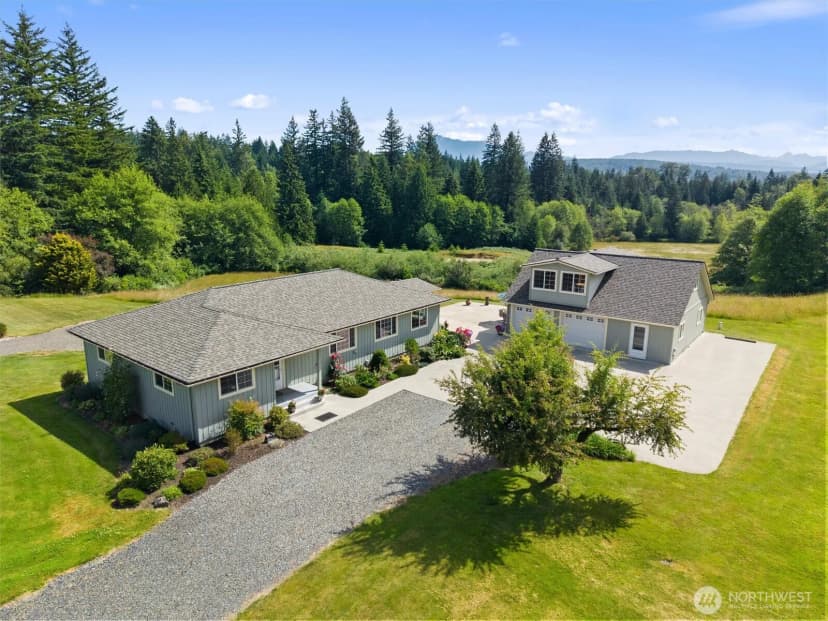 Property photo for 17315 Dubuque Road, Snohomish