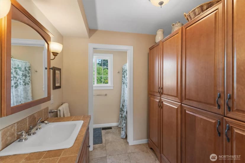 Property photo for 17315 Dubuque Road, Snohomish photo 12