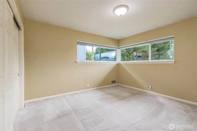 Property photo for 30346 121st Place Se, Auburn photo 16