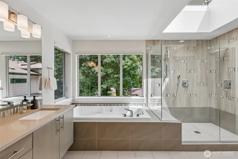 Property photo for 13110 Ne 97th Street, Kirkland photo 32