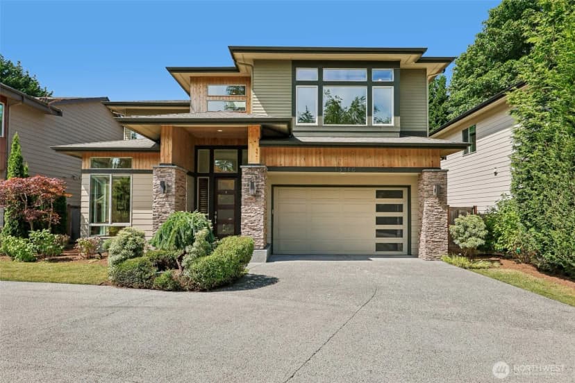 Property photo for 13110 Ne 97th Street, Kirkland photo 2
