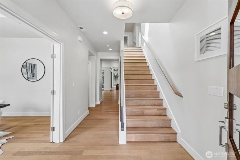 Property photo for 13110 Ne 97th Street, Kirkland photo 21