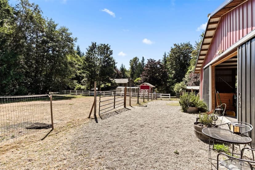 Property photo for 15711 28th Avenue Nw, Gig Harbor photo 32
