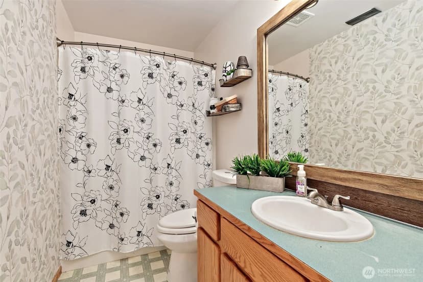 Property photo for 15711 28th Avenue Nw, Gig Harbor photo 19