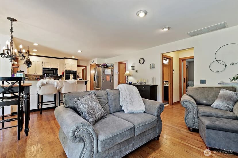 Property photo for 15711 28th Avenue Nw, Gig Harbor photo 10
