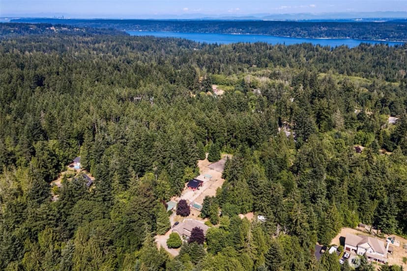 Property photo for 15711 28th Avenue Nw, Gig Harbor photo 38